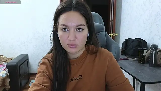 Snapshot of Nelly_Fischer chatting on 02/26/25, 04:14 Nelly Fischer online show from 02/26/25, 04:14