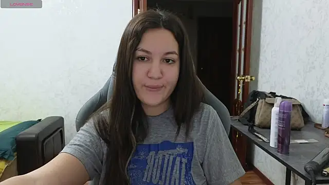 Snapshot of Nelly_Fischer chatting on 03/09/25, 05:17 Nelly Fischer online show from 03/09/25, 05:17