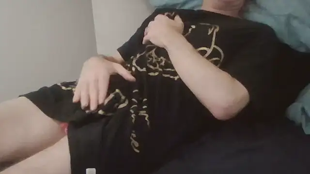 Snapshot of 1tam chatting on 11/05/25, 10:48 1tam online show from 11/05/25, 10:48