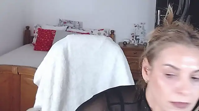 evamaria2024 online show from 12/20/24, 07:12