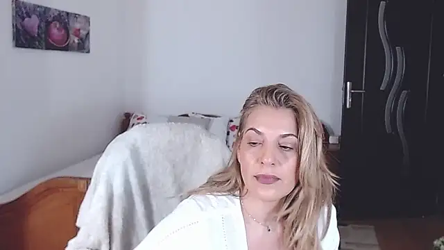 evamaria2024 online show from 01/13/25, 07:32