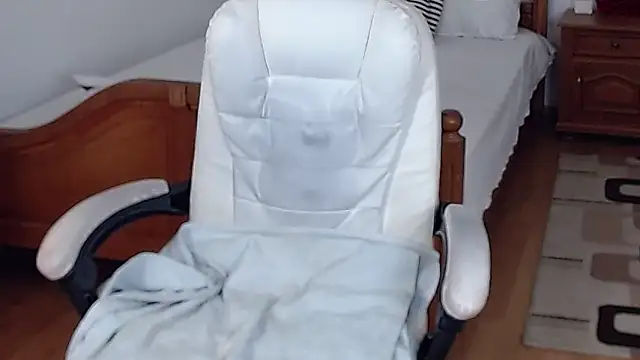 evamaria2024 online show from 03/06/25, 02:08