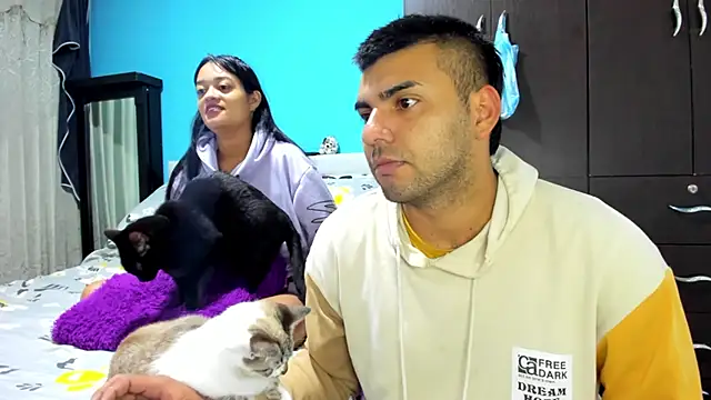 2ScarletandRyan8 online show from 11/04/25, 10:03