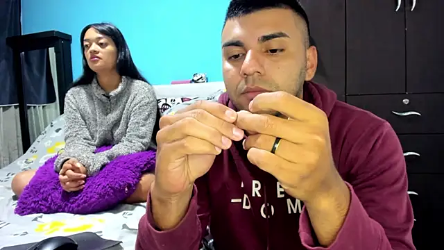 2ScarletandRyan8 online show from 11/11/25, 10:04