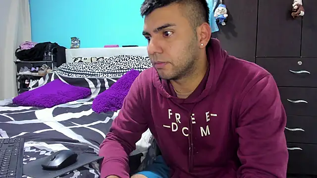 2ScarletandRyan8 online show from 03/20/26, 09:58