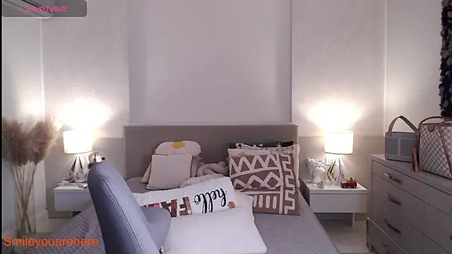 Snapshot of Smileyouarehere chatting on 03/23/26, 08:24 Smileyouarehere online show from 03/23/26, 08:24