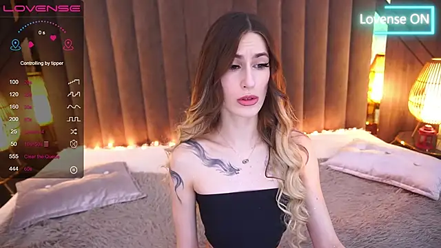 Sexy Lava online show from 02/01/25, 07:47