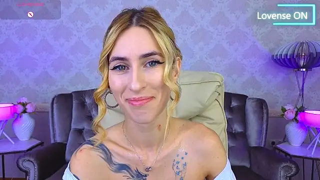 Sexy Lava online show from 09/18/25, 06:04