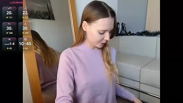 Snapshot of Frosty_Princess chatting on 11/19/25, 12:38 Frosty Princess online show from 11/19/25, 12:38