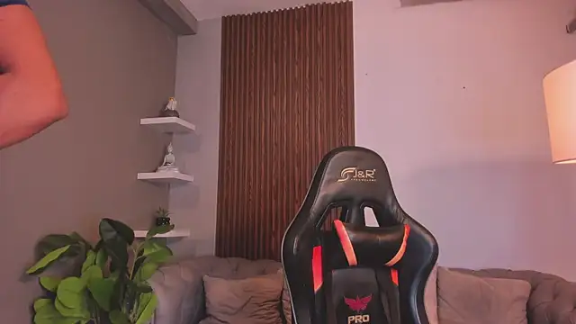 Snapshot of liam_collins21 chatting on 04/09/26, 11:59 liam collins21 online show from 04/09/26, 11:59