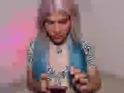 HugeDanex online show from 11/24/25, 04:12