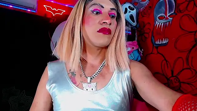 Snapshot of HugeDanex chatting on 03/17/26, 07:23 HugeDanex online show from 03/17/26, 07:23