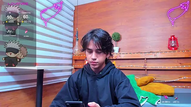Snapshot of alex_477 chatting on 01/16/25, 11:37 alex 477 online show from 01/16/25, 11:37