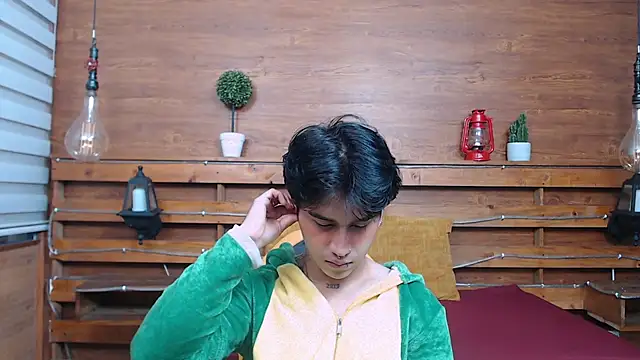 alex 477 online show from 10/29/25, 11:34