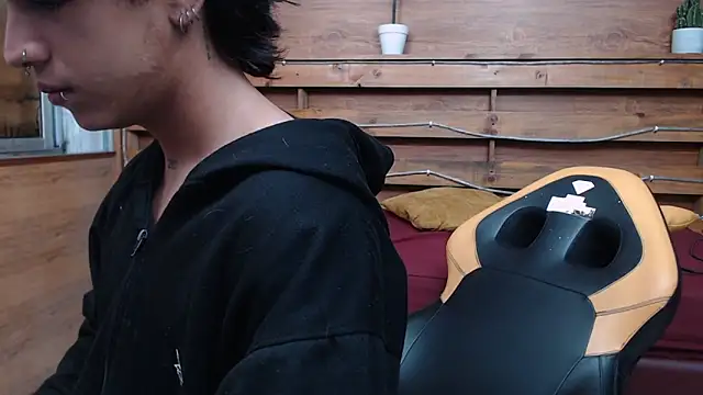 alex 477 online show from 02/21/26, 11:33