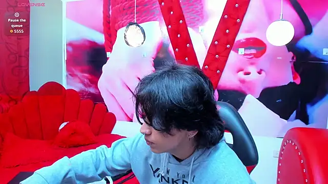 alex 477 online show from 03/31/26, 11:32