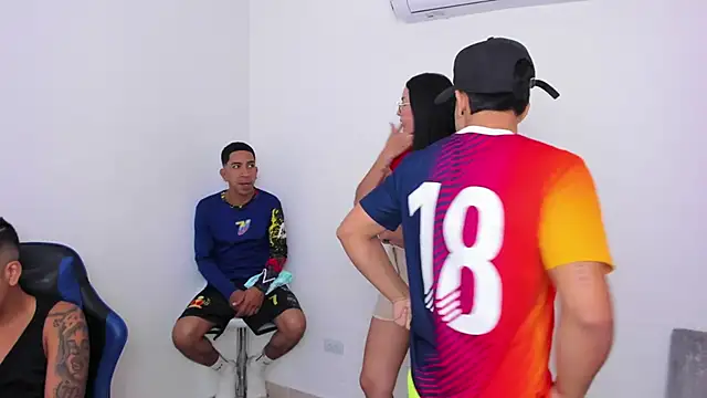 Snapshot of brutal_sex_room2 chatting on 03/12/26, 01:50 brutal sex room2 online show from 03/12/26, 01:50