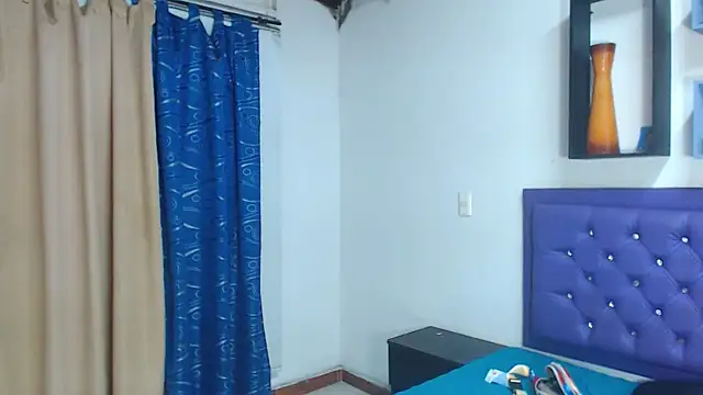 Snapshot of kiwii_nasty chatting on 12/02/24, 11:40 kiwii nasty online show from 12/02/24, 11:40