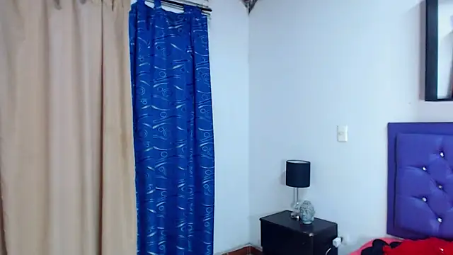 Snapshot of kiwii_nasty chatting on 02/26/25, 02:37 kiwii nasty online show from 02/26/25, 02:37