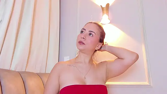 Lia walton online show from 02/24/26, 12:47