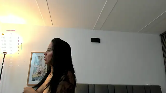 Gigi-bom online show from 12/21/25, 01:46