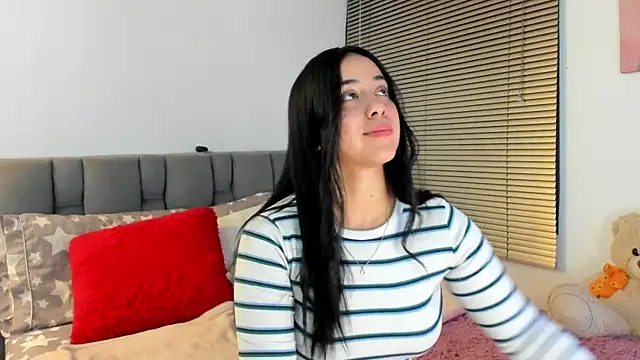 Gigi-bom online show from 04/14/26, 12:27