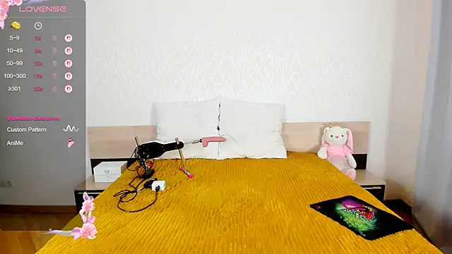 Cowell Adelina online show from 09/24/25, 09:45