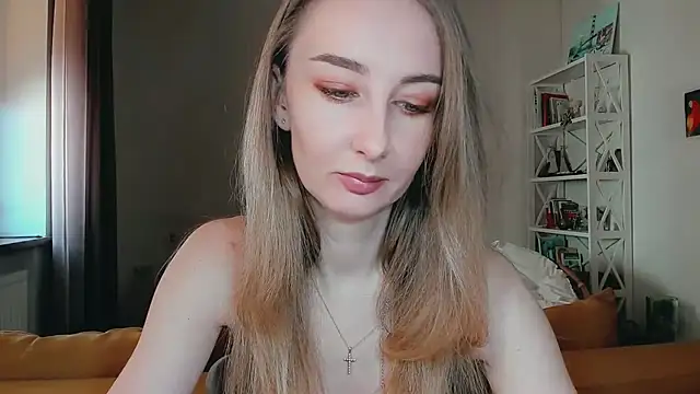 Snapshot of Maiami000 chatting on 03/06/26, 10:34 Maiami000 online show from 03/06/26, 10:34