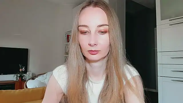 Snapshot of Maiami000 chatting on 04/06/26, 01:12 Maiami000 online show from 04/06/26, 01:12