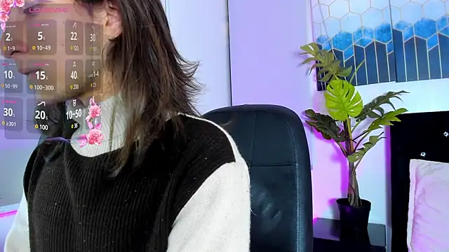 Snapshot of Feniix__ chatting on 03/08/25, 04:12 Feniix online show from 03/08/25, 04:12