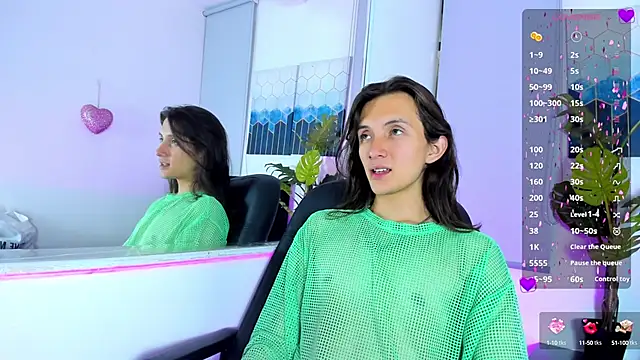 Snapshot of Feniix__ chatting on 03/12/25, 03:35 Feniix online show from 03/12/25, 03:35