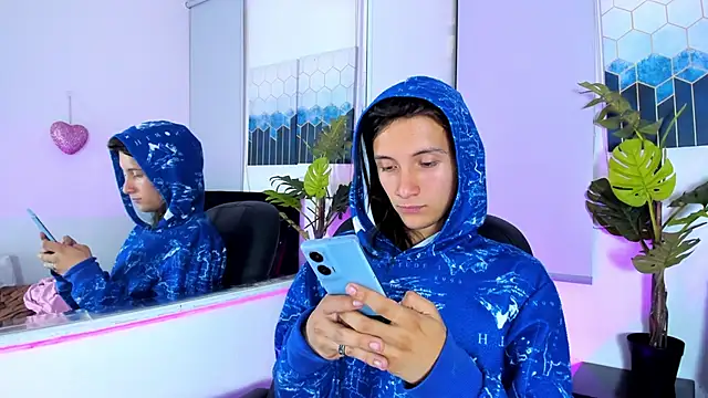 Snapshot of Feniix__ chatting on 03/13/25, 03:22 Feniix online show from 03/13/25, 03:22