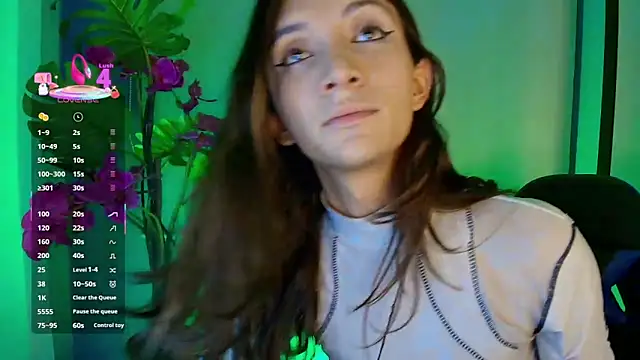 Snapshot of Feniix__ chatting on 03/25/26, 05:24 Feniix online show from 03/25/26, 05:24