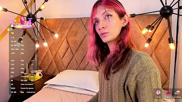 Snapshot of Feniix__ chatting on 04/18/26, 05:22 Feniix online show from 04/18/26, 05:22