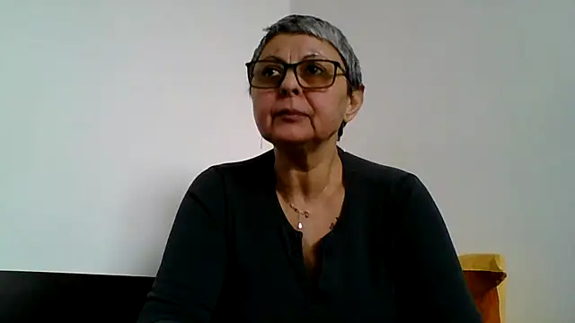 roseblak42 online show from 01/15/26, 11:15