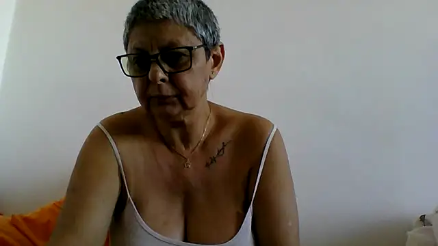 roseblak42 online show from 07/23/26, 02:37
