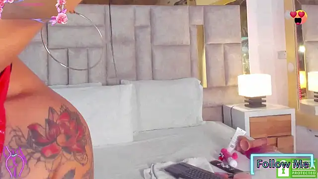 Snapshot of Miss_Abigail_ chatting on 03/07/25, 12:56 Miss Abigail online show from 03/07/25, 12:56