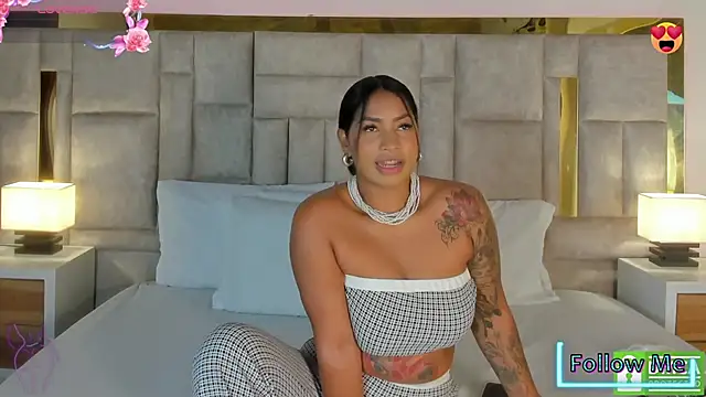 Snapshot of Miss_Abigail_ chatting on 03/21/25, 01:01 Miss Abigail online show from 03/21/25, 01:01