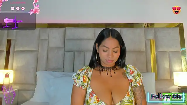 Snapshot of Miss_Abigail_ chatting on 03/22/25, 03:53 Miss Abigail online show from 03/22/25, 03:53