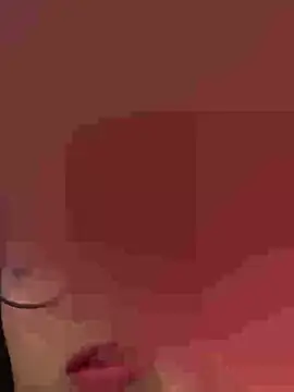 Snapshot of kiana_cream chatting on 03/01/25, 04:37 kiana cream online show from 03/01/25, 04:37