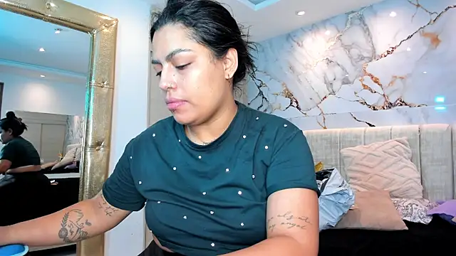 kiana cream online show from 02/06/26, 10:29