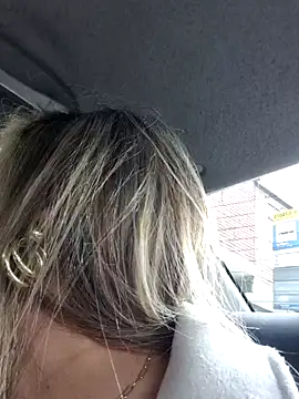  Abril-Office1 online show from 02/13/25, 03:56