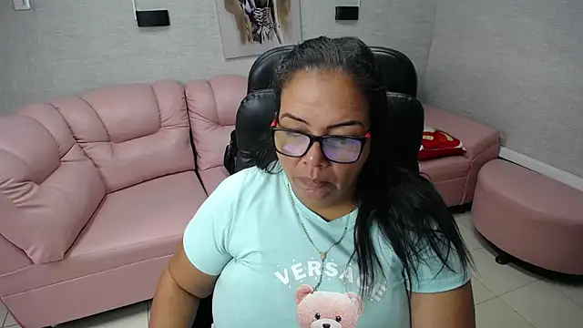 Penelope Nipples  online show from 12/31/24, 12:15