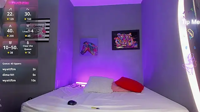 IsabellaSpencer online show from 02/25/25, 09:57