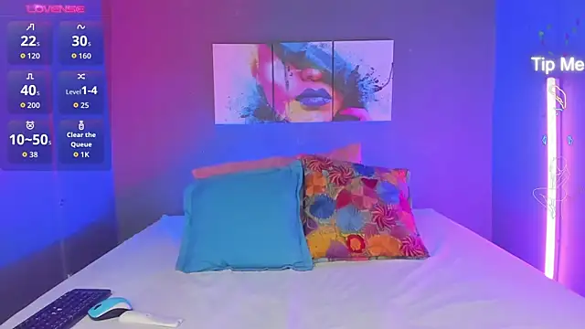 IsabellaSpencer online show from 10/15/25, 05:13