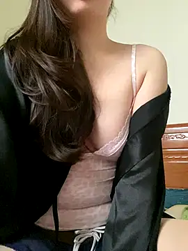 Ruby bear online show from 12/14/25, 05:57