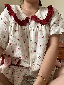 Ruby bear online show from 03/26/26, 03:01