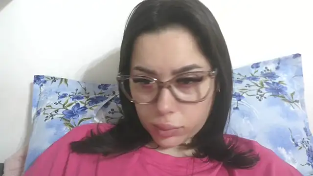 Snapshot of LovelyJulliette chatting on 03/22/26, 02:53 LovelyJulliette online show from 03/22/26, 02:53
