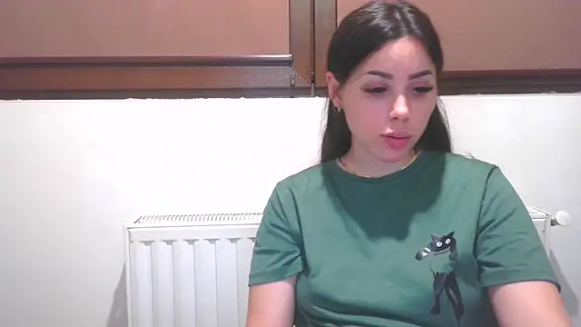 Snapshot of LovelyJulliette chatting on 03/29/26, 08:31 LovelyJulliette online show from 03/29/26, 08:31