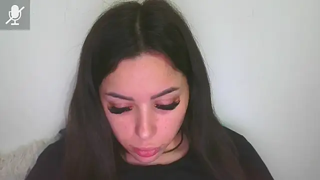 Snapshot of LovelyJulliette chatting on 03/31/26, 08:09 LovelyJulliette online show from 03/31/26, 08:09